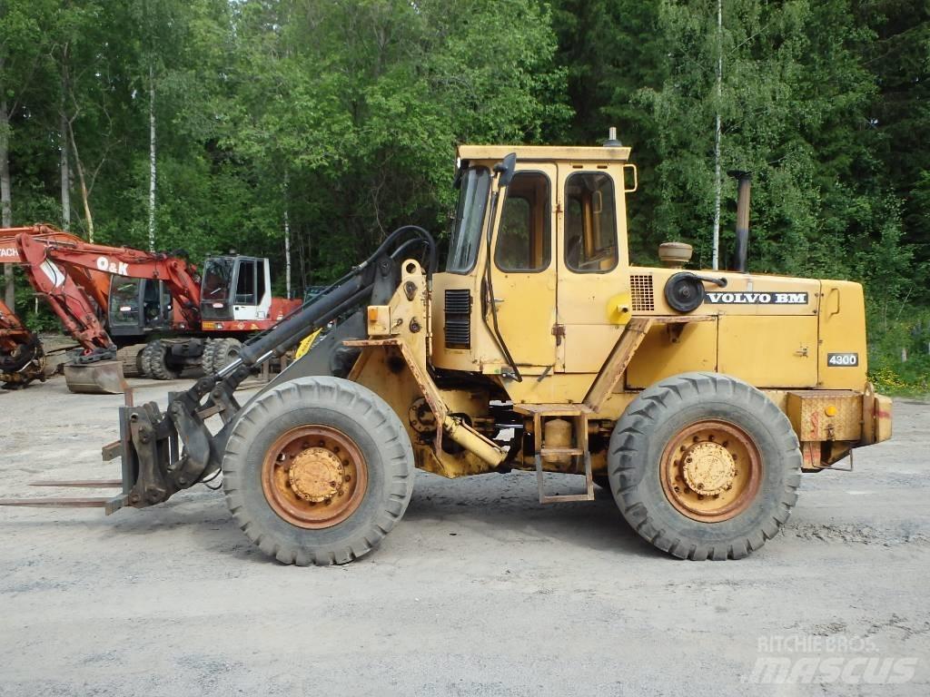 Volvo BM 4300 4x4 Tekerlekli yükleyiciler