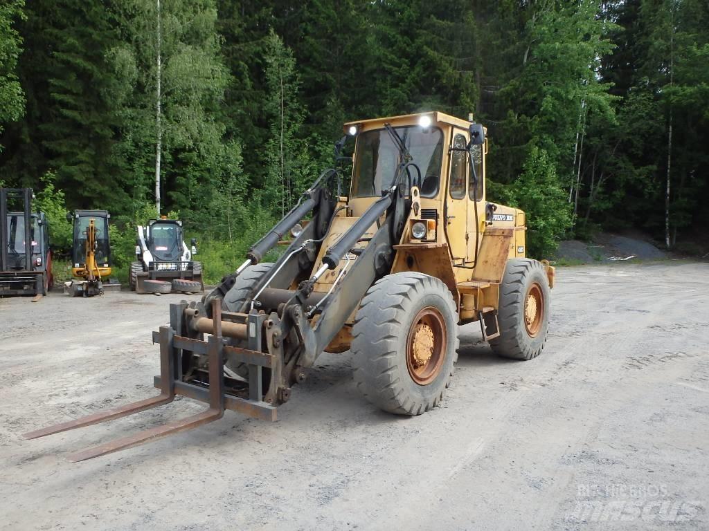 Volvo BM 4300 4x4 Tekerlekli yükleyiciler