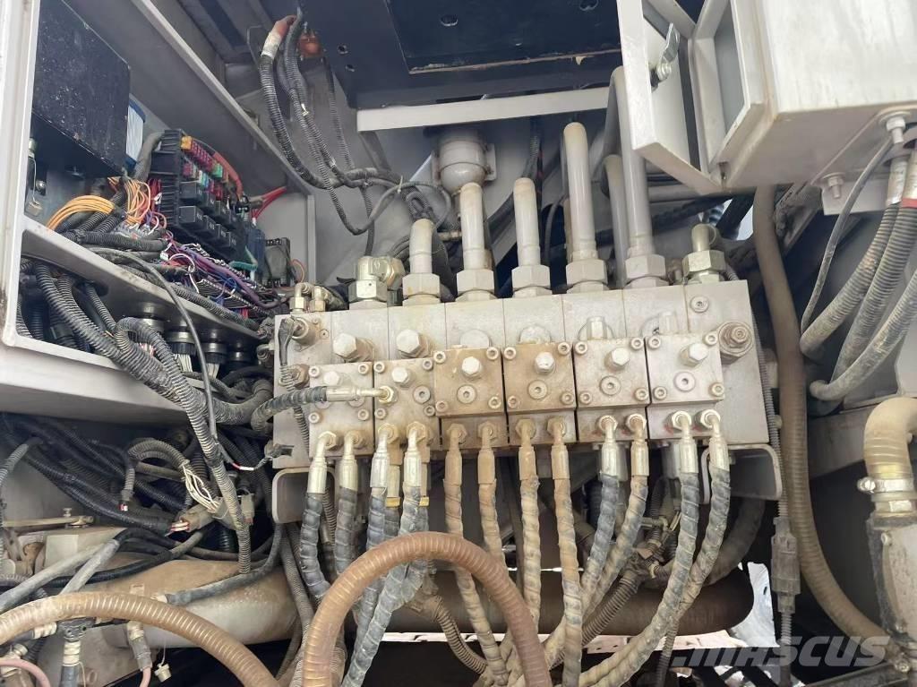 Zoomlion 90 Ton Arazi Tipi Vinçler (RT)