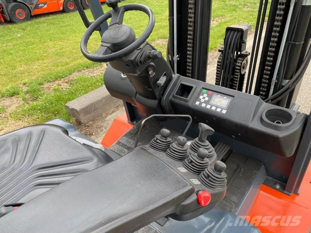 Toyota 8FBMT40 Elektrikli forkliftler