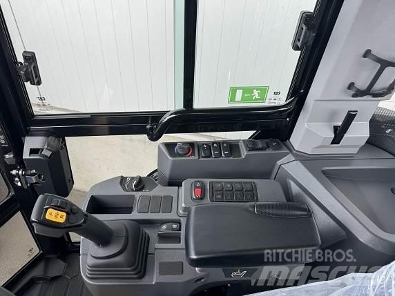 CAT 906 Tekerlekli yükleyiciler