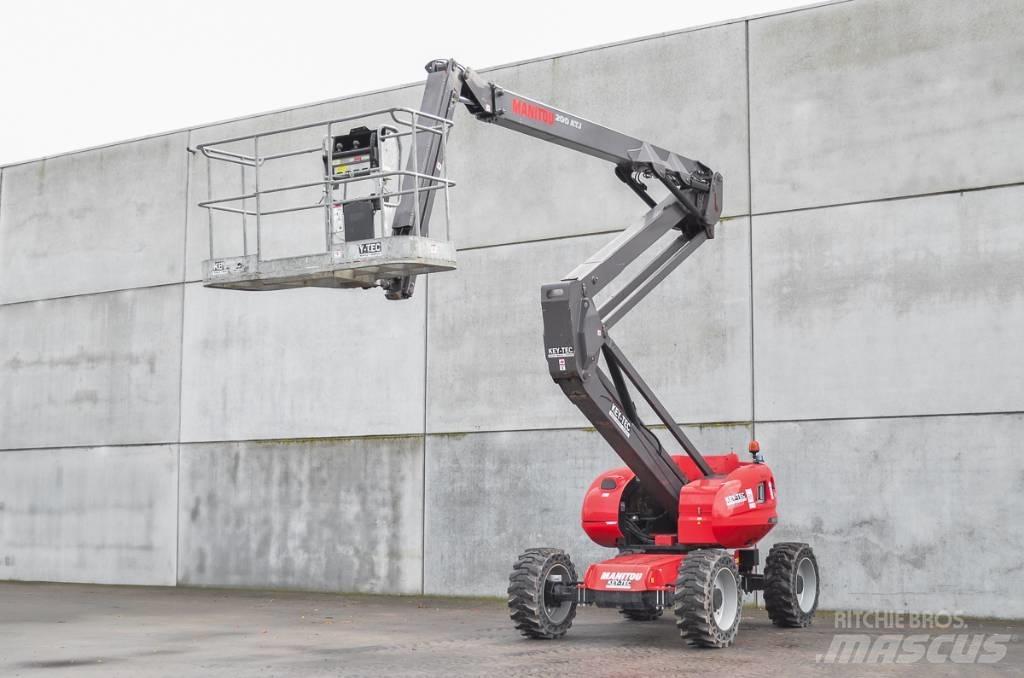Manitou 200 ATJ RC Körüklü personel platformları