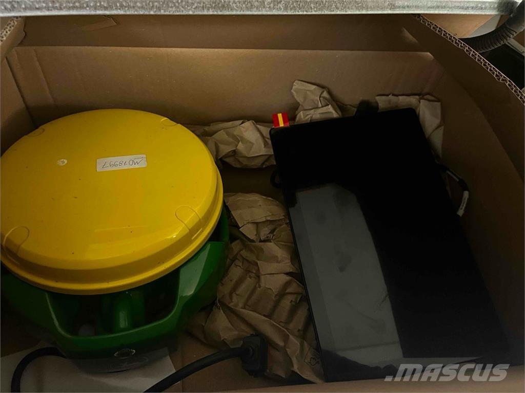 John Deere 6R 250 Traktörler