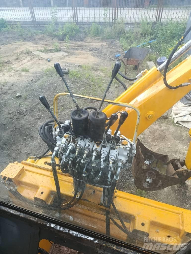JCB 2 CX Kazıcı yükleyiciler - beko loder