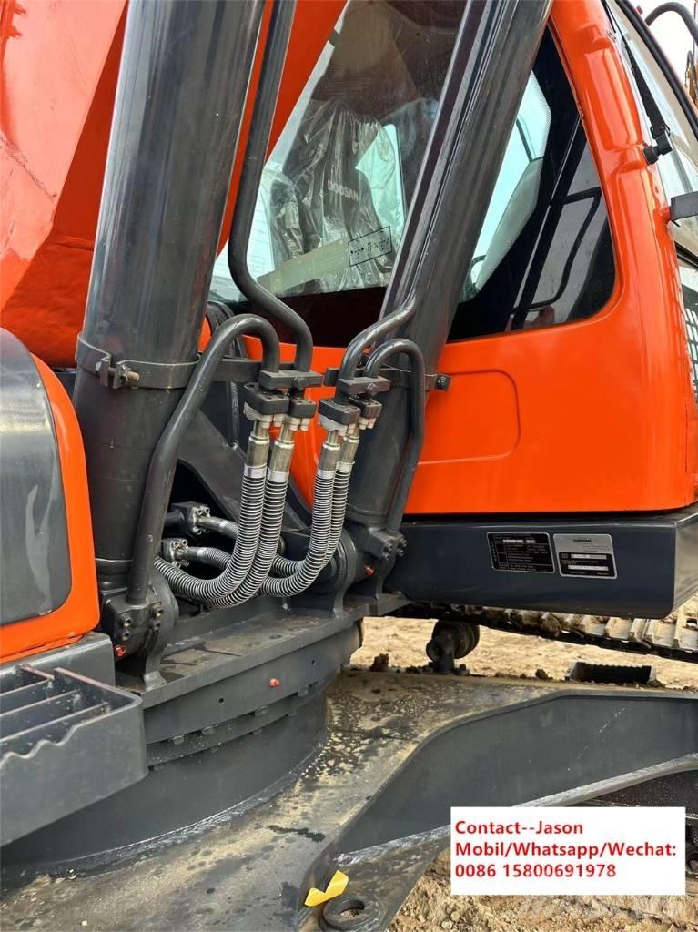 Doosan DX 225 LCA Paletli ekskavatörler
