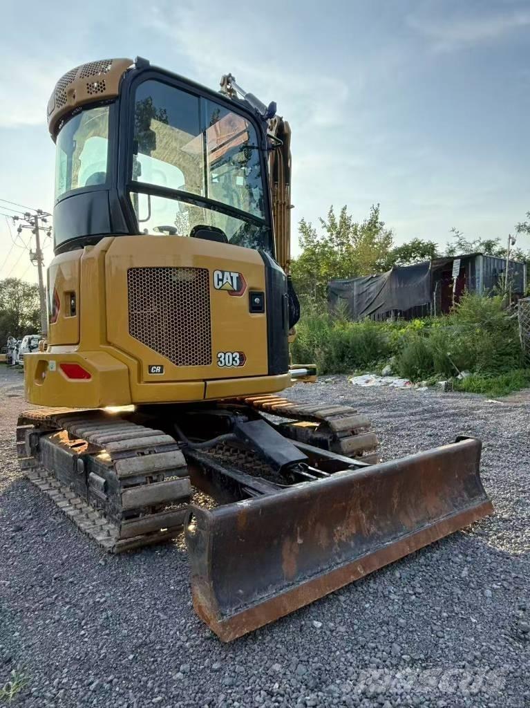 CAT 303 CR Mini ekskavatörler, 7 tona dek