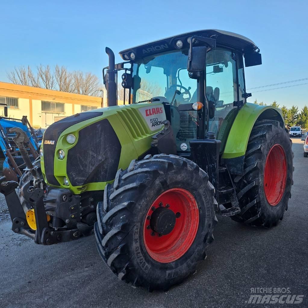 CLAAS Arion 550 Traktörler