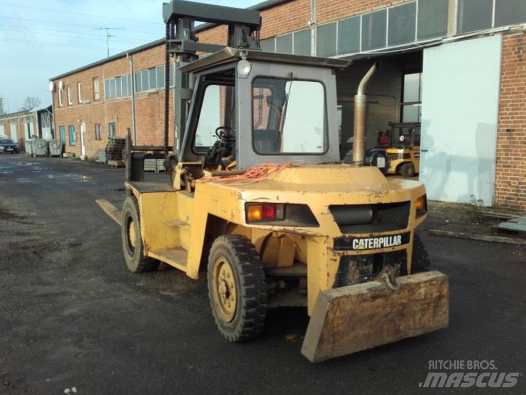 CAT DP90 Dizel forkliftler