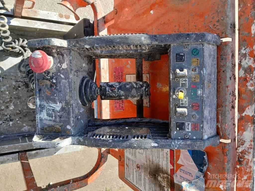 JLG 1930 ES Makasli platformlar