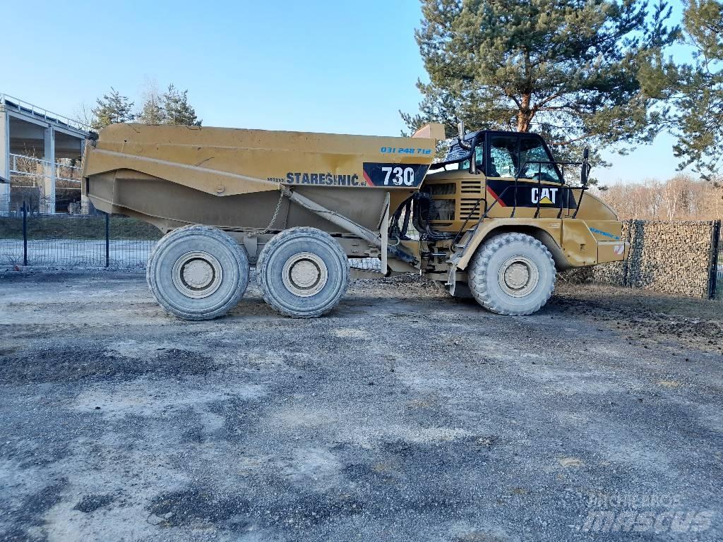 CAT 730 Belden kirma kaya kamyonu
