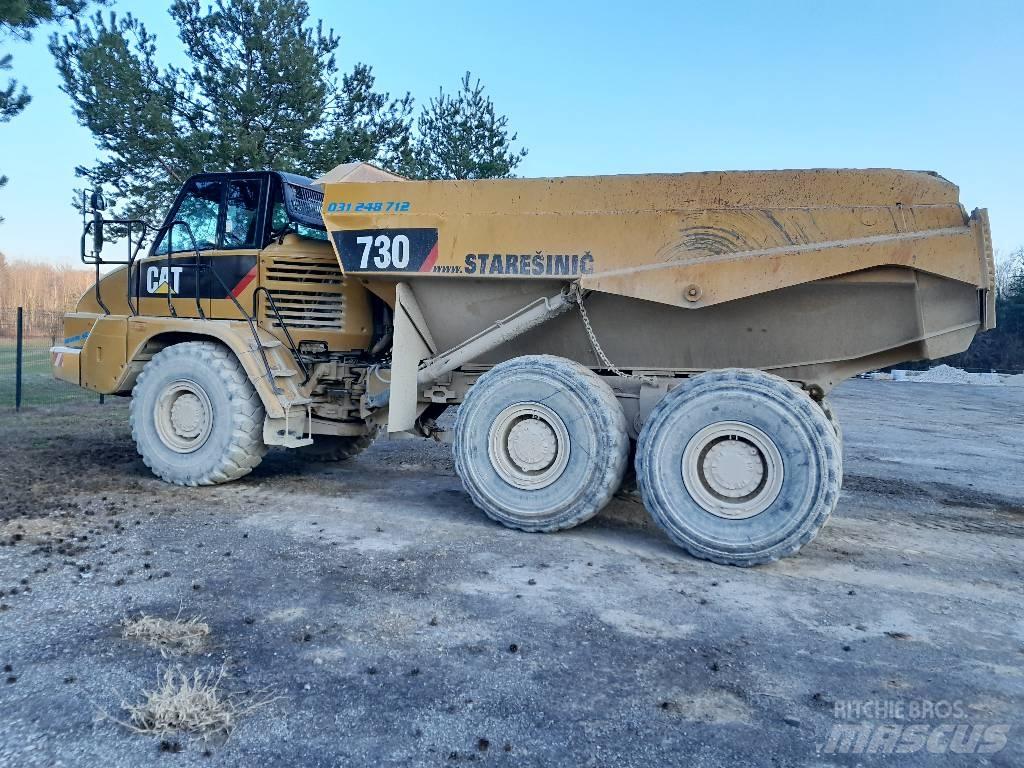 CAT 730 Belden kirma kaya kamyonu
