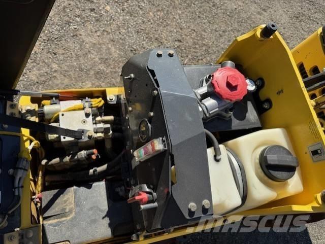 Bomag BMP 8500, Vält Çift tamburlu silindirler