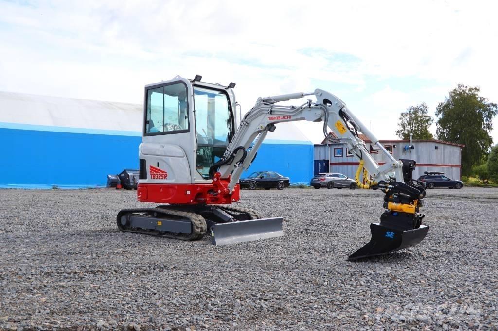 Takeuchi TB325R Mini ekskavatörler, 7 tona dek