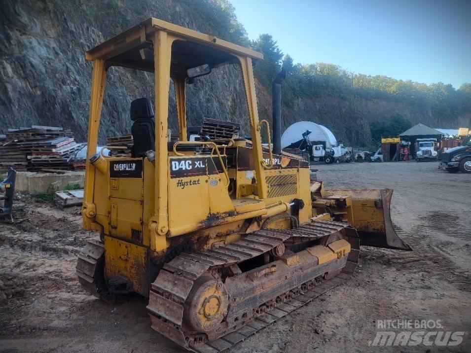 CAT D 4 C XL HST Paletli dozerler