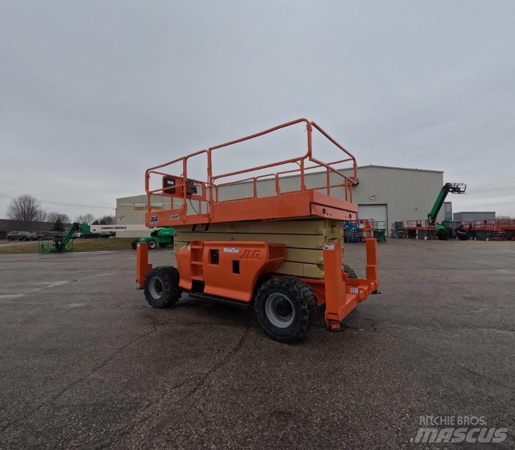 JLG 4394 RT Makasli platformlar