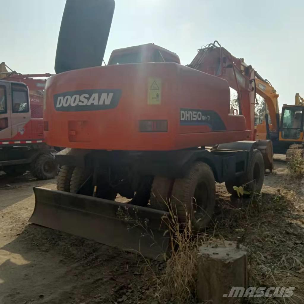 Doosan DH150W-7 Lastik tekerli ekskavatörler