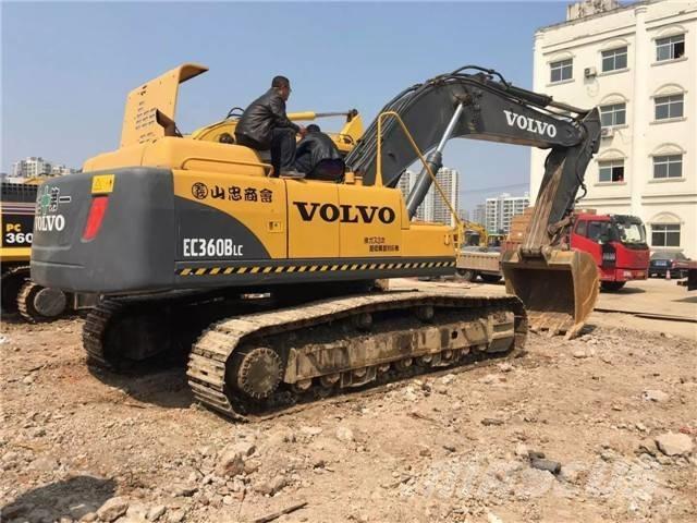 Volvo EC 360 B LC Paletli ekskavatörler