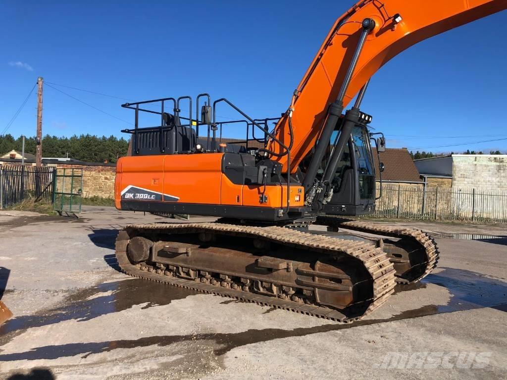 Doosan DX 300 LC Paletli ekskavatörler