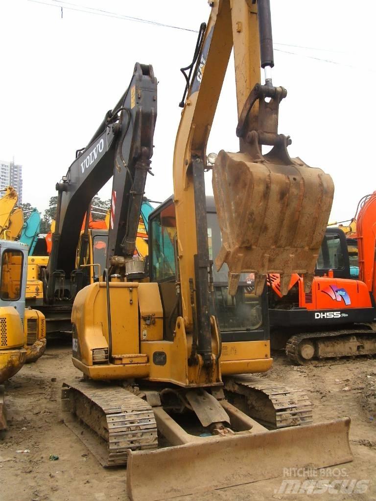 CAT 305.5 Paletli ekskavatörler