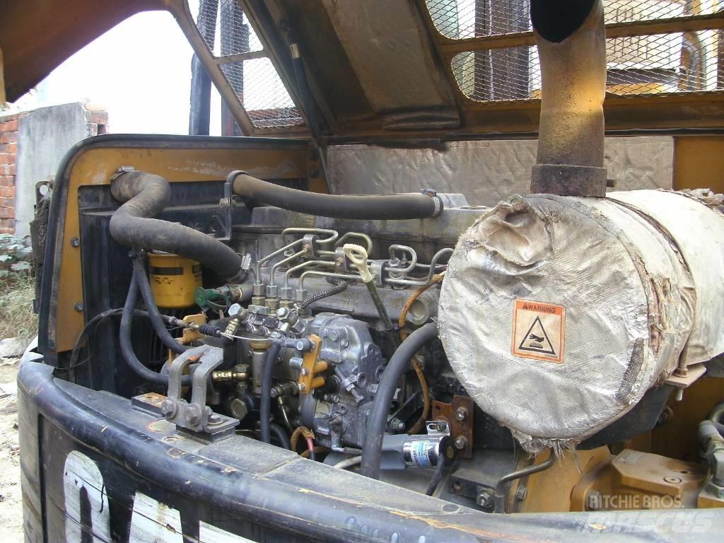 CAT 305.5 Paletli ekskavatörler