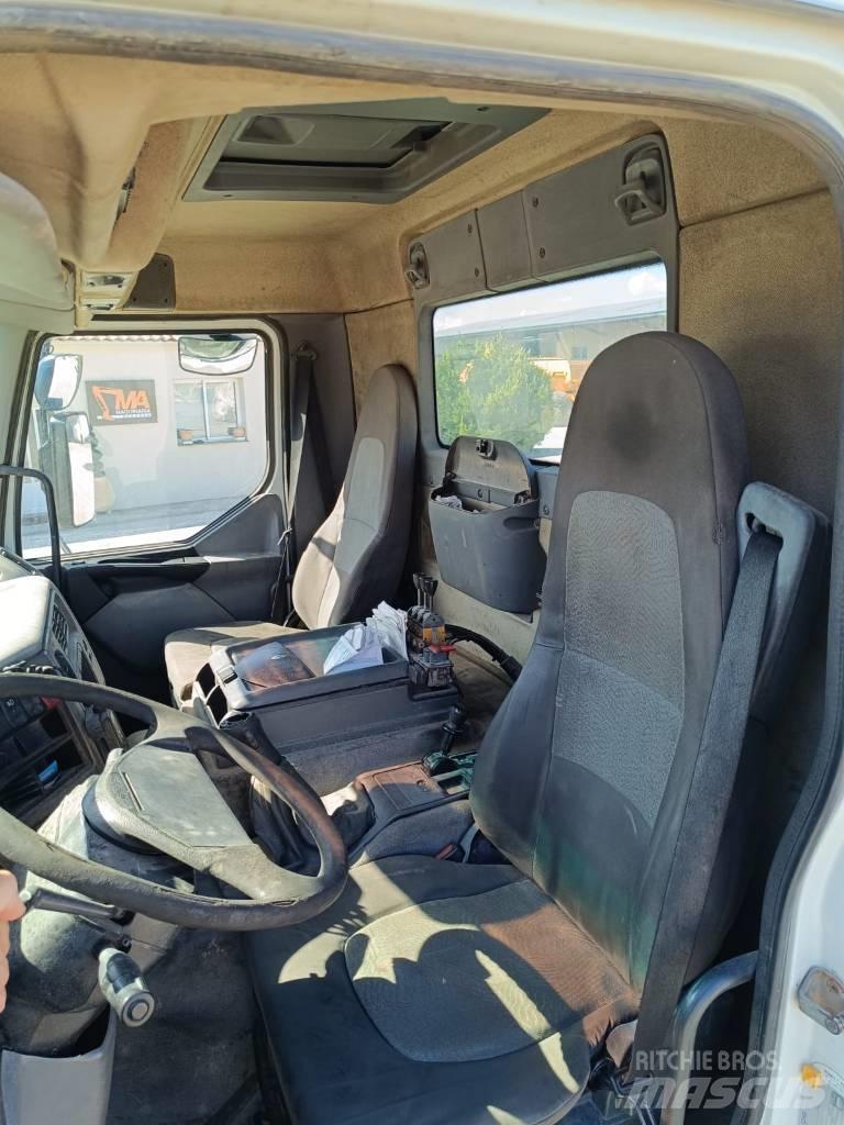 Renault 320 DCI Araç üzeri vinçler