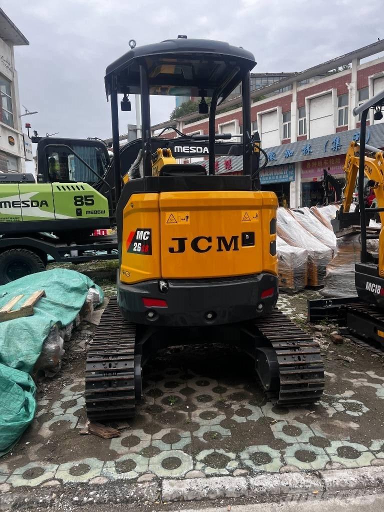 JCM MC26SR Paletli ekskavatörler