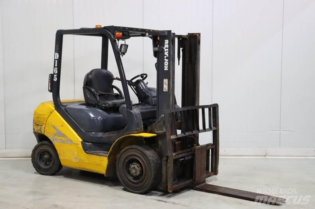 Komatsu FD25T-16 Dizel forkliftler