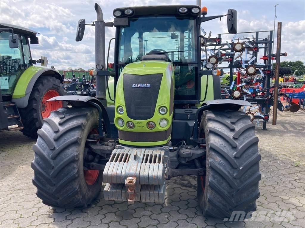 CLAAS Arion 640 Traktörler