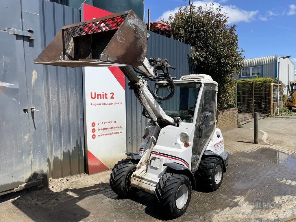 Avant 640 Mini yükleyiciler