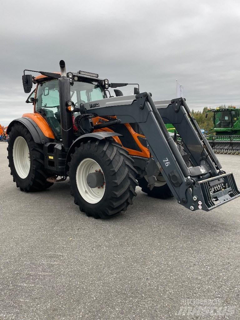 Valtra T 174 Traktörler