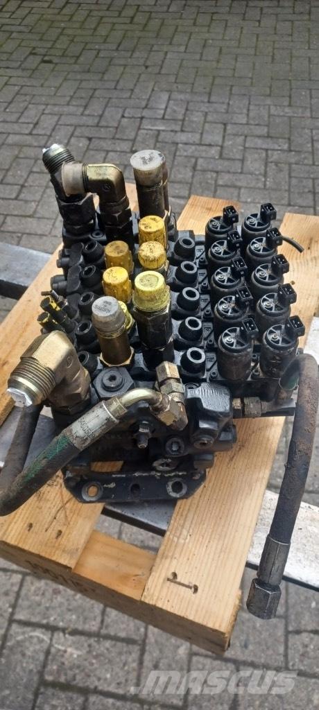 Valmet 911.1 Biçerdöverler