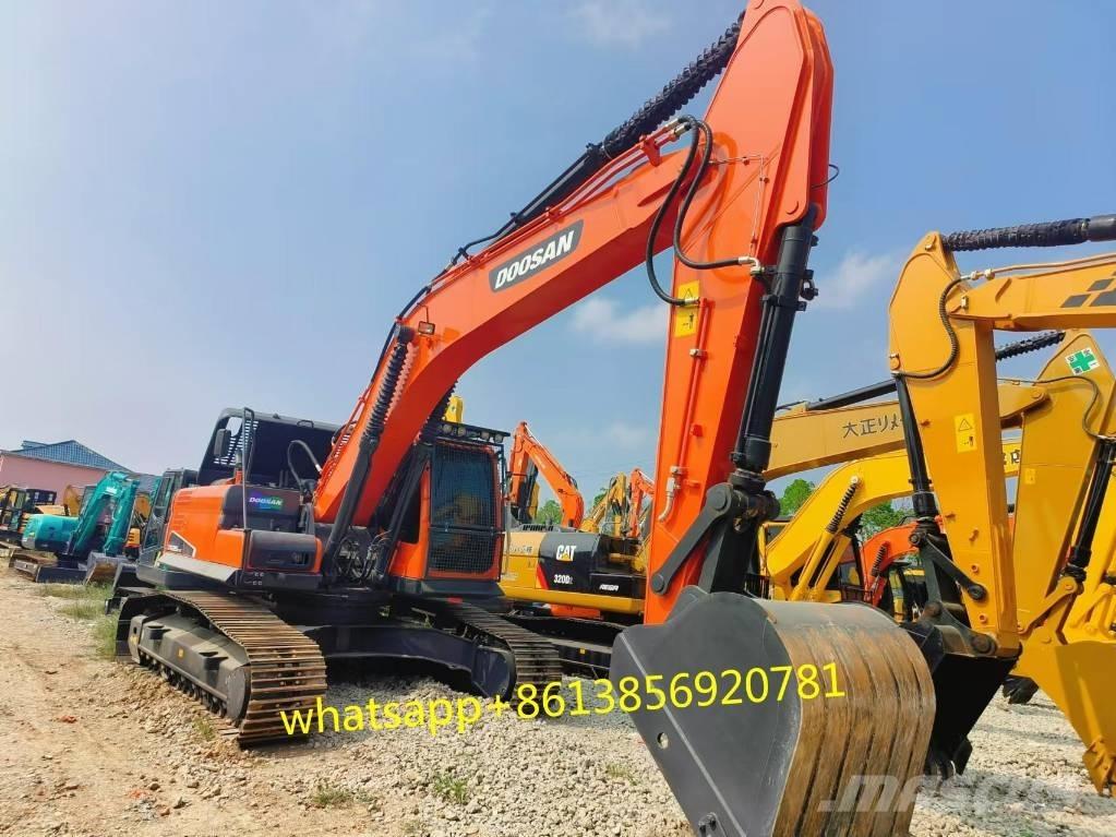 Doosan DX 225 Paletli ekskavatörler