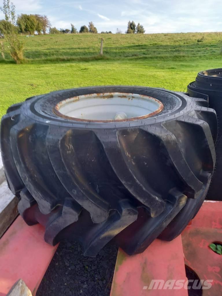 Logset 4 FGT Tomruk yükleyici traktörler