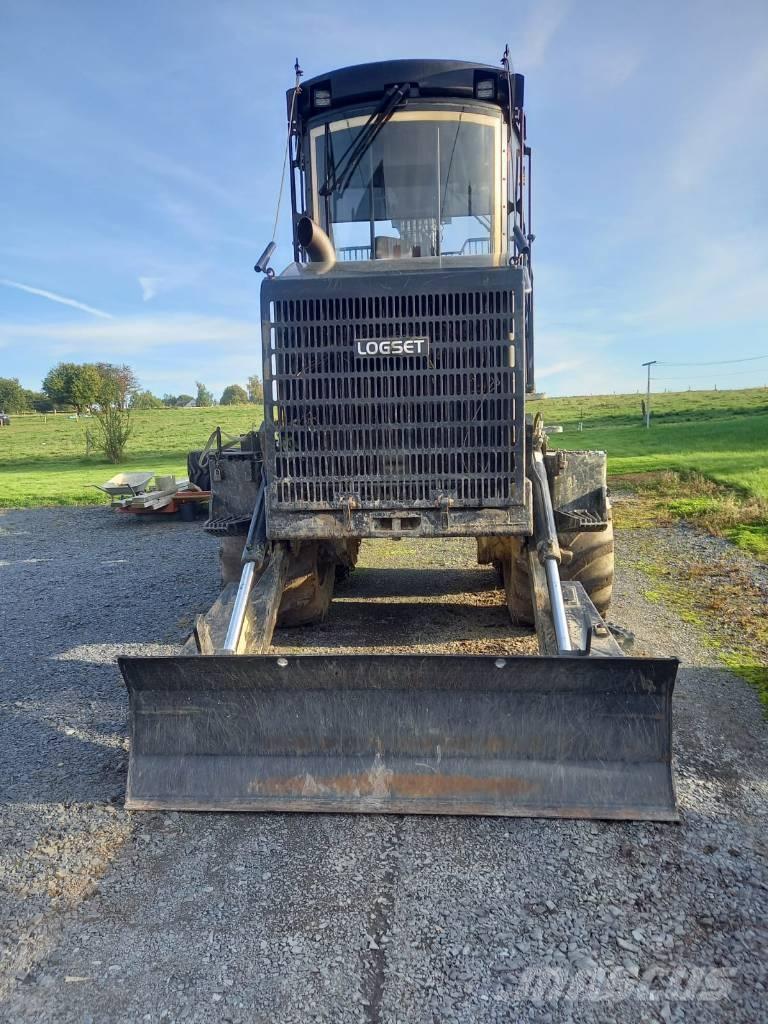 Logset 4 FGT Tomruk yükleyici traktörler