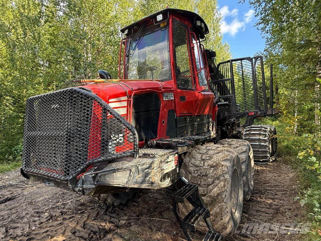 Komatsu 855.1 Tomruk yükleyici traktörler