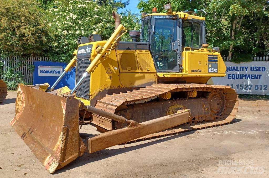 Komatsu D65PX-18 Paletli dozerler