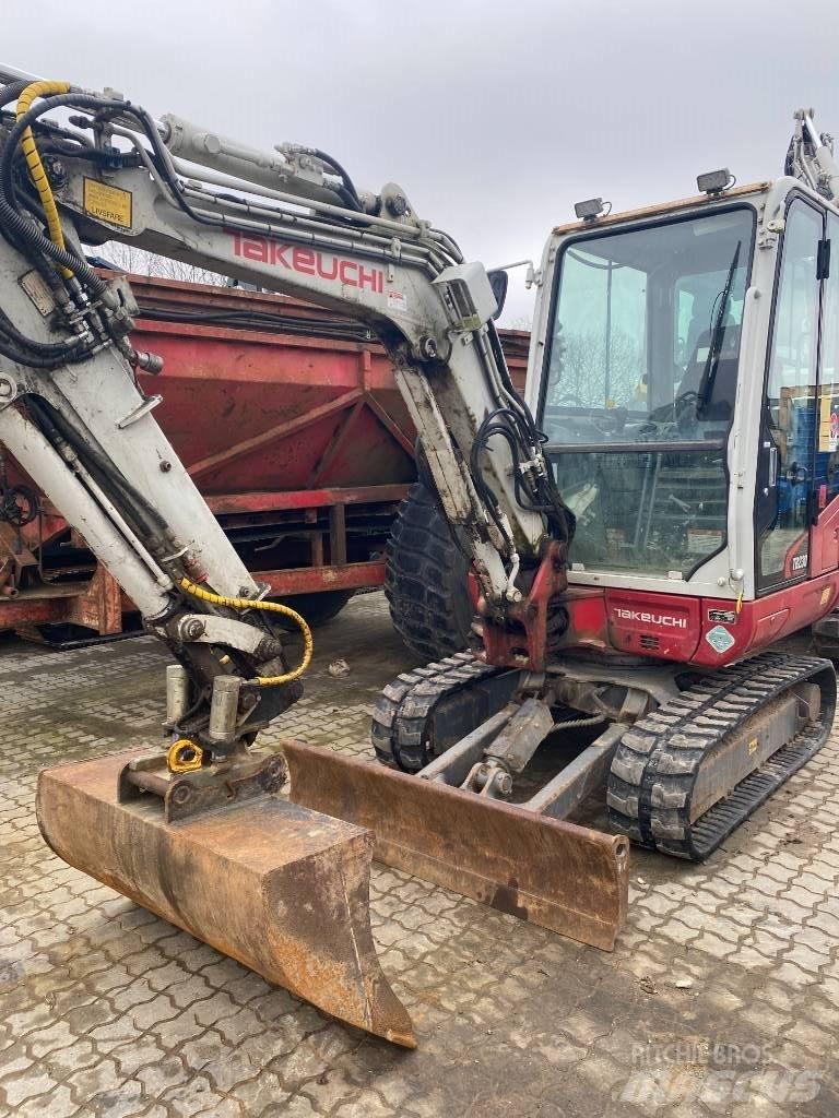 Takeuchi TB230 Mini ekskavatörler, 7 tona dek