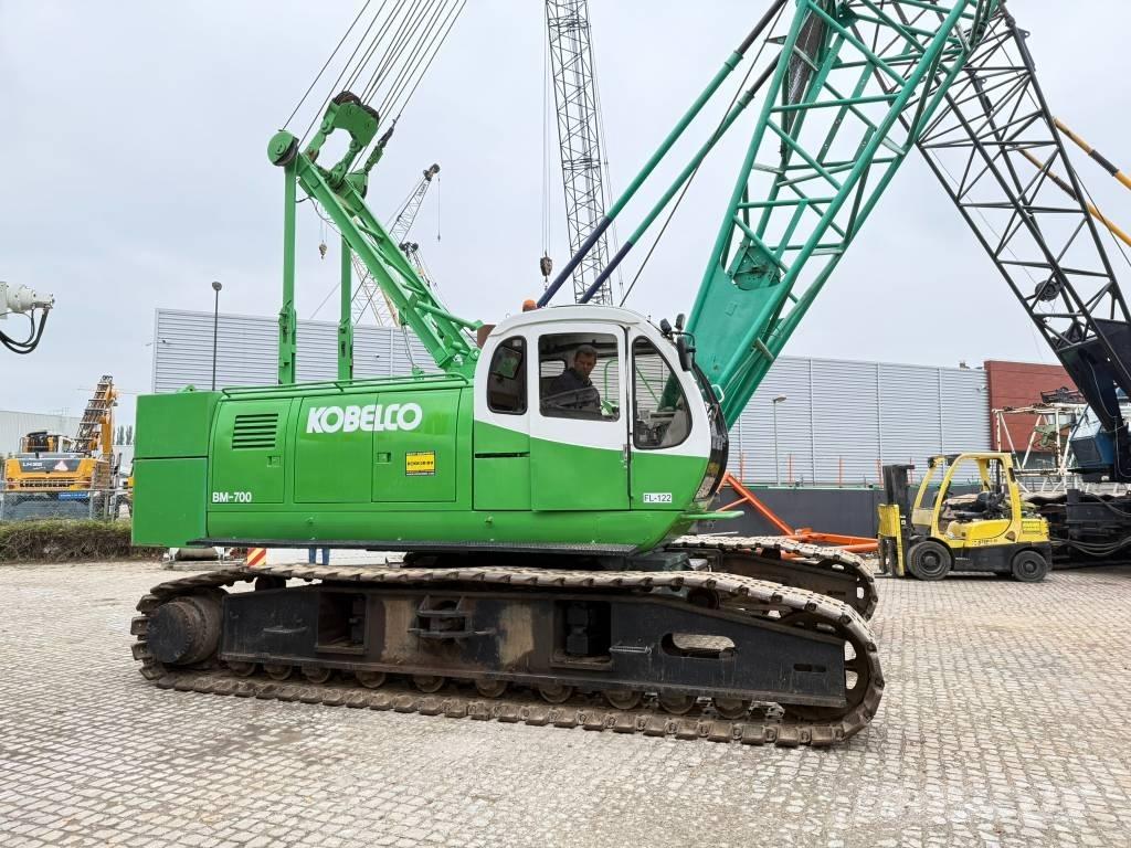 Kobelco BM 700 Paletli vinçler