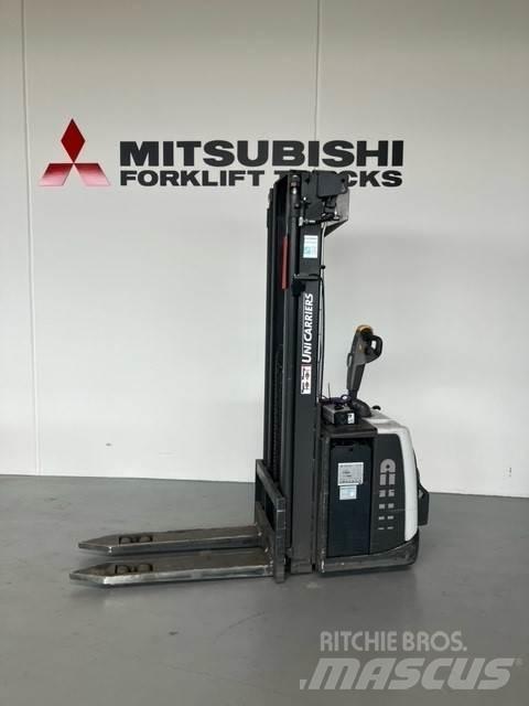 UniCarriers PSP160 Düsük seviye platformu