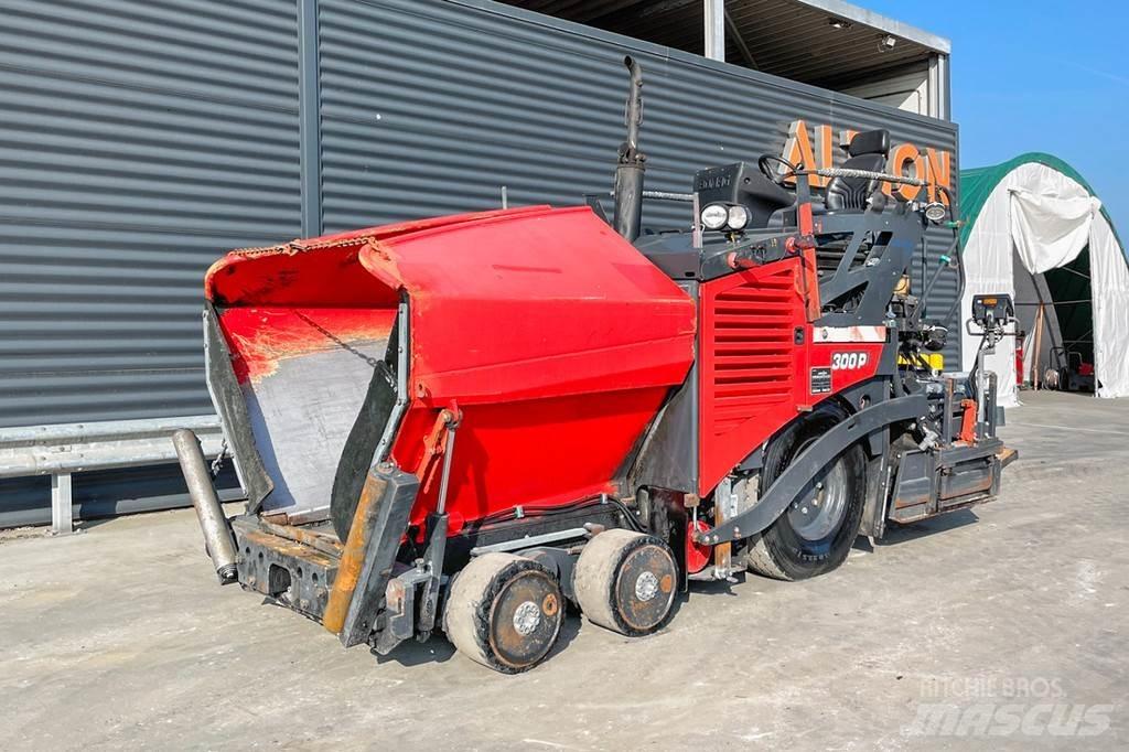 Bomag BF 300 P Asfalt sericiler