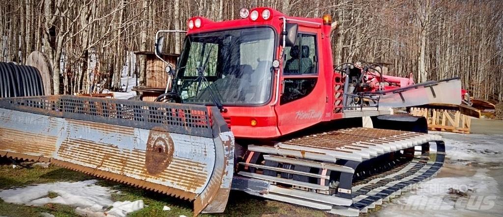  Pisten Bully 200 Kar düzleyiciler