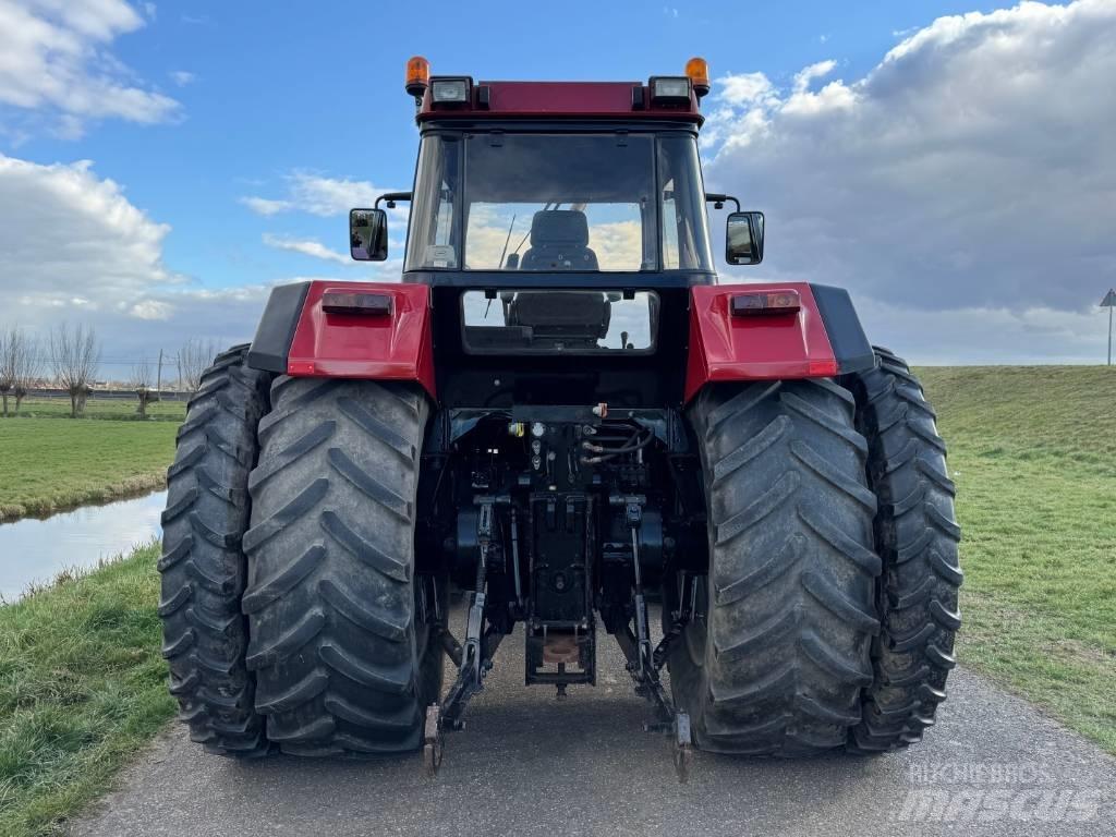 Case IH 1255 XL Traktörler