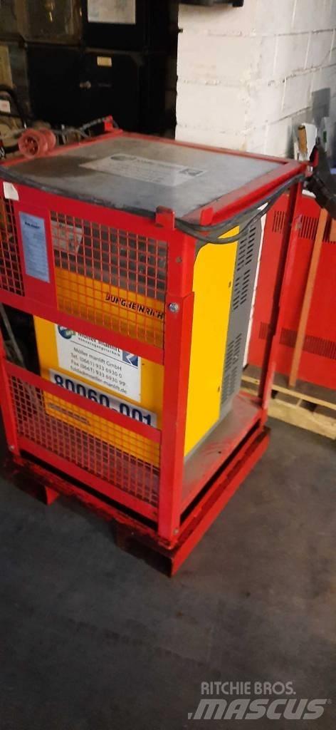 Jungheinrich EFG 320 Elektrikli forkliftler