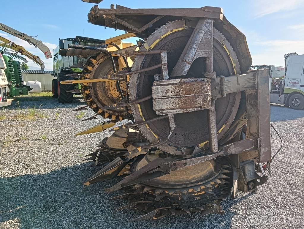 KEMPER 460 Kendi yürür silaj makinalari