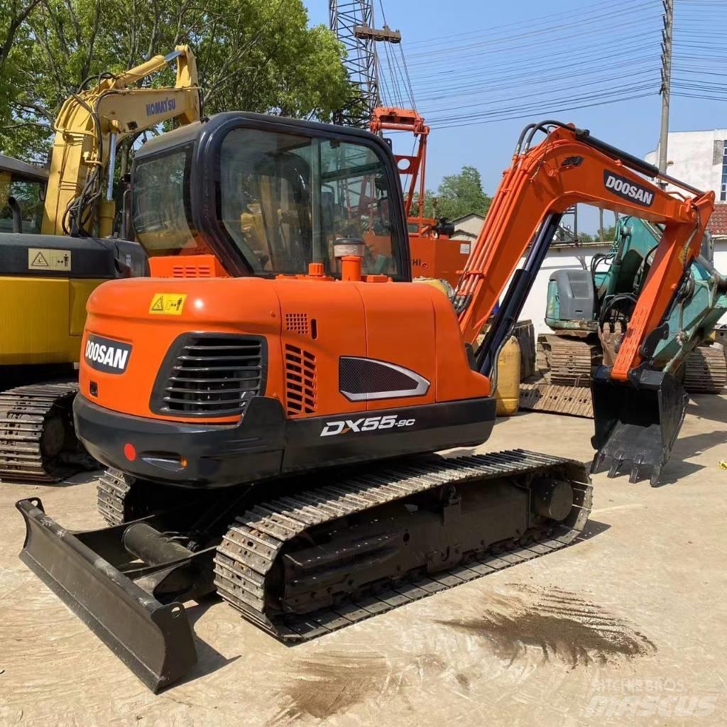Doosan DX 55 Mini ekskavatörler, 7 tona dek