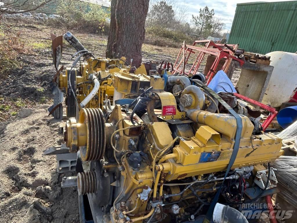 Komatsu SA12V140 Motorlar