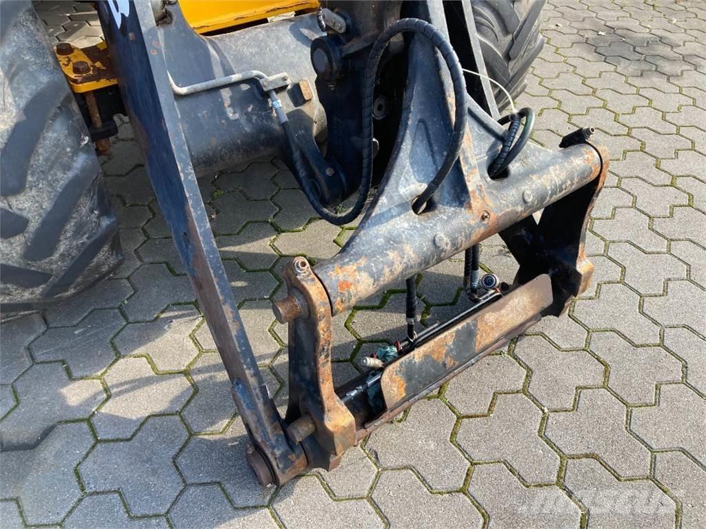 JCB 409 Tekerlekli yükleyiciler