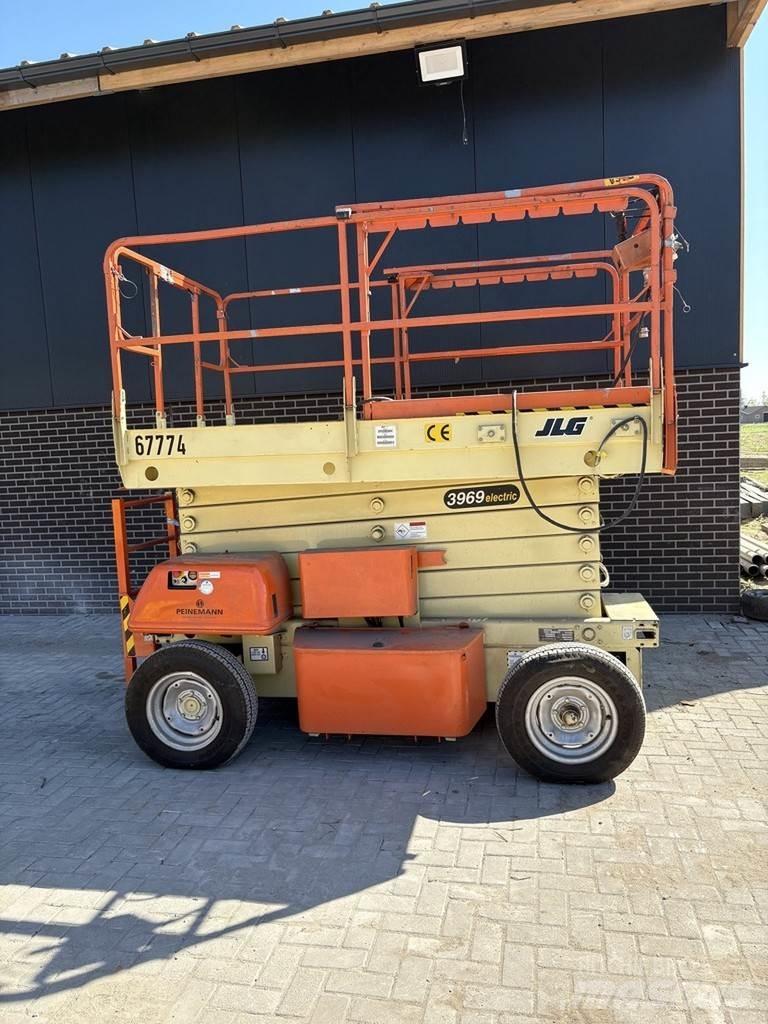 JLG 3969 Makasli platformlar