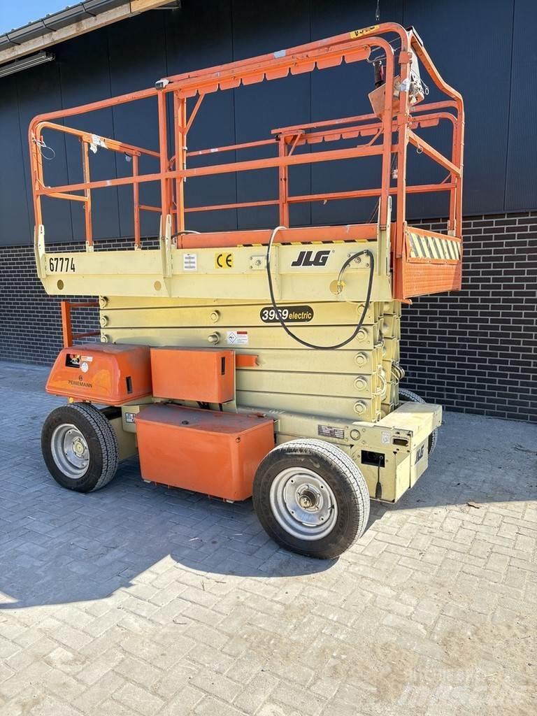 JLG 3969 Makasli platformlar