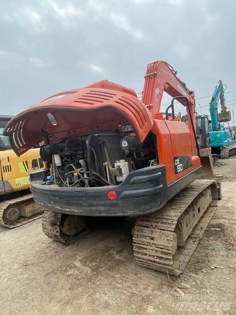 Doosan DX80 Mini ekskavatörler, 7 tona dek